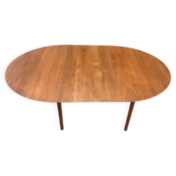 Table en teck massif de Peter Hvidt pour Soborg, 1956