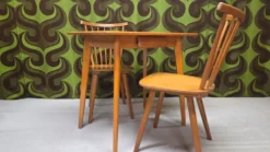 Table et 2 chaises scandinave 1960 vintage