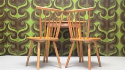 Table et 2 chaises scandinave 1960 vintage