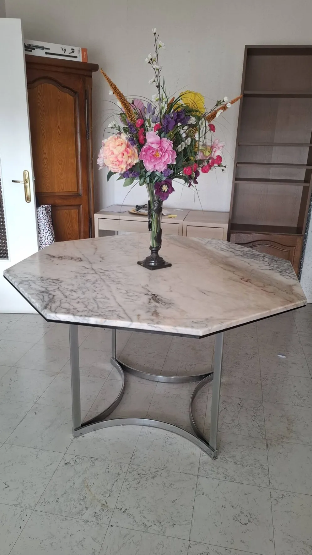 Table et chaises vintages