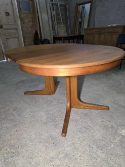 Table extensible Baumann en teck des années 60, (2 rallonges)
