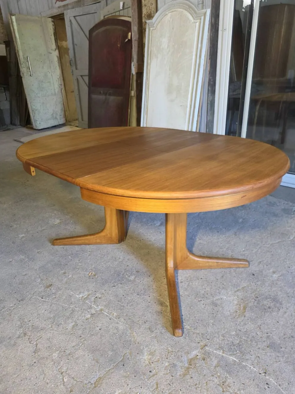 Table extensible Baumann en teck des années 60, (2 rallonges)