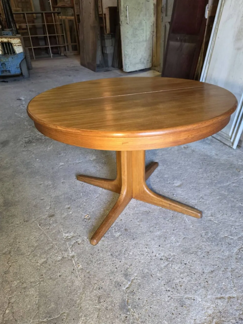Table extensible Baumann en teck des années 60, (2 rallonges)