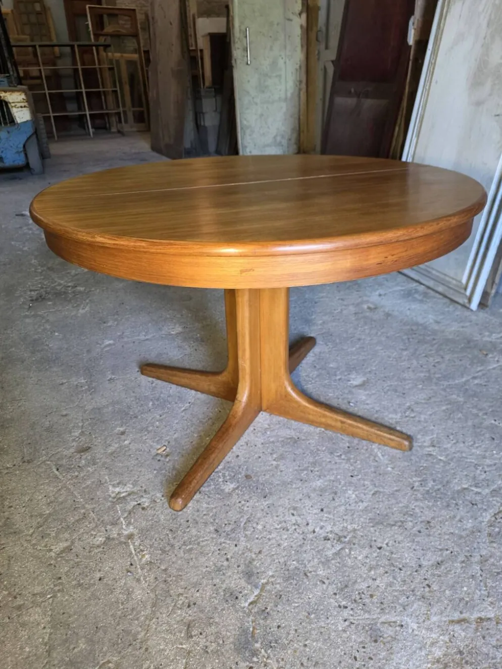 Table extensible Baumann en teck des années 60, (2 rallonges)