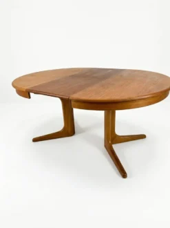 Table extensible Baumann en teck des années 60, (2 rallonges)