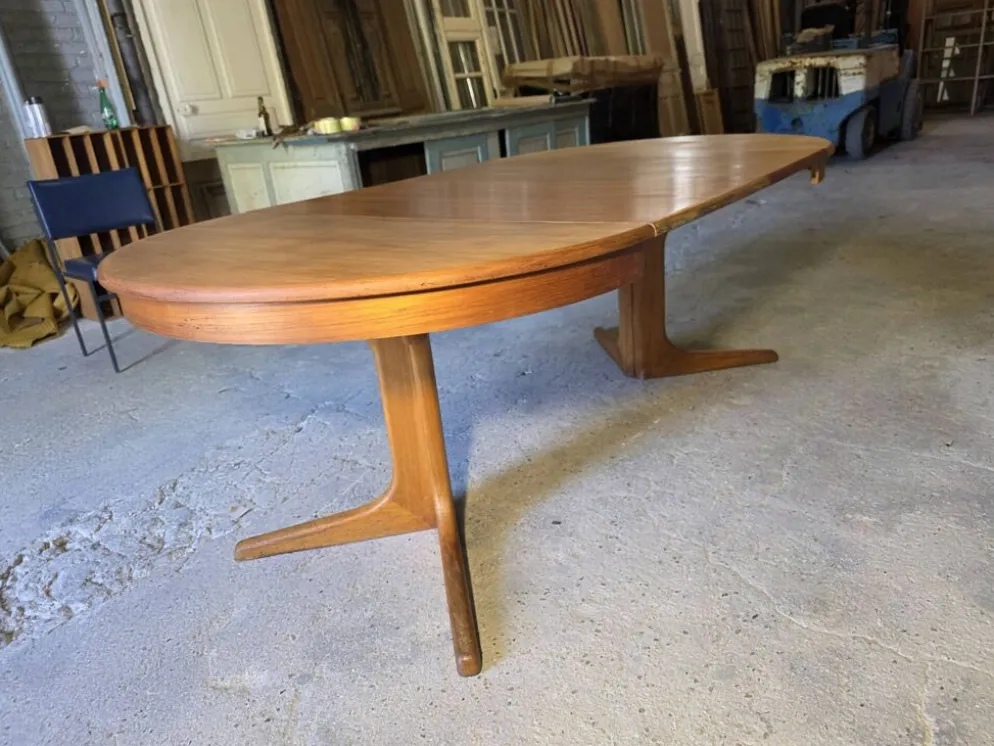 Table extensible Baumann en teck des années 60, (2 rallonges)