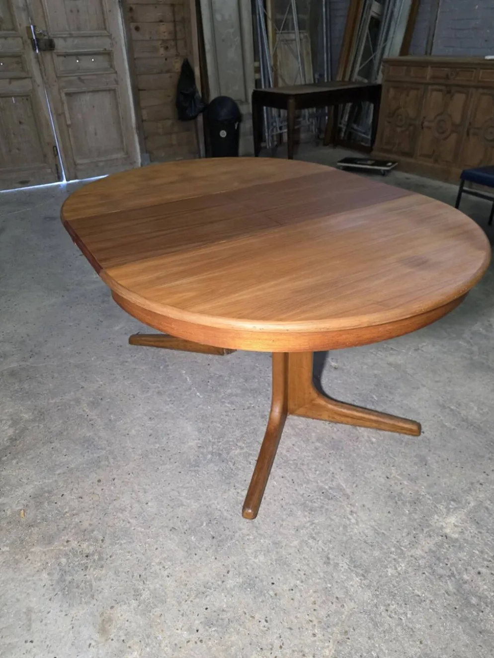 Table extensible Baumann en teck des années 60, (2 rallonges)