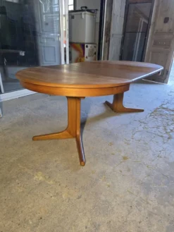 Table extensible Baumann en teck des années 60, (2 rallonges)