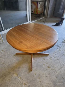 Table extensible Baumann en teck des années 60, (2 rallonges)