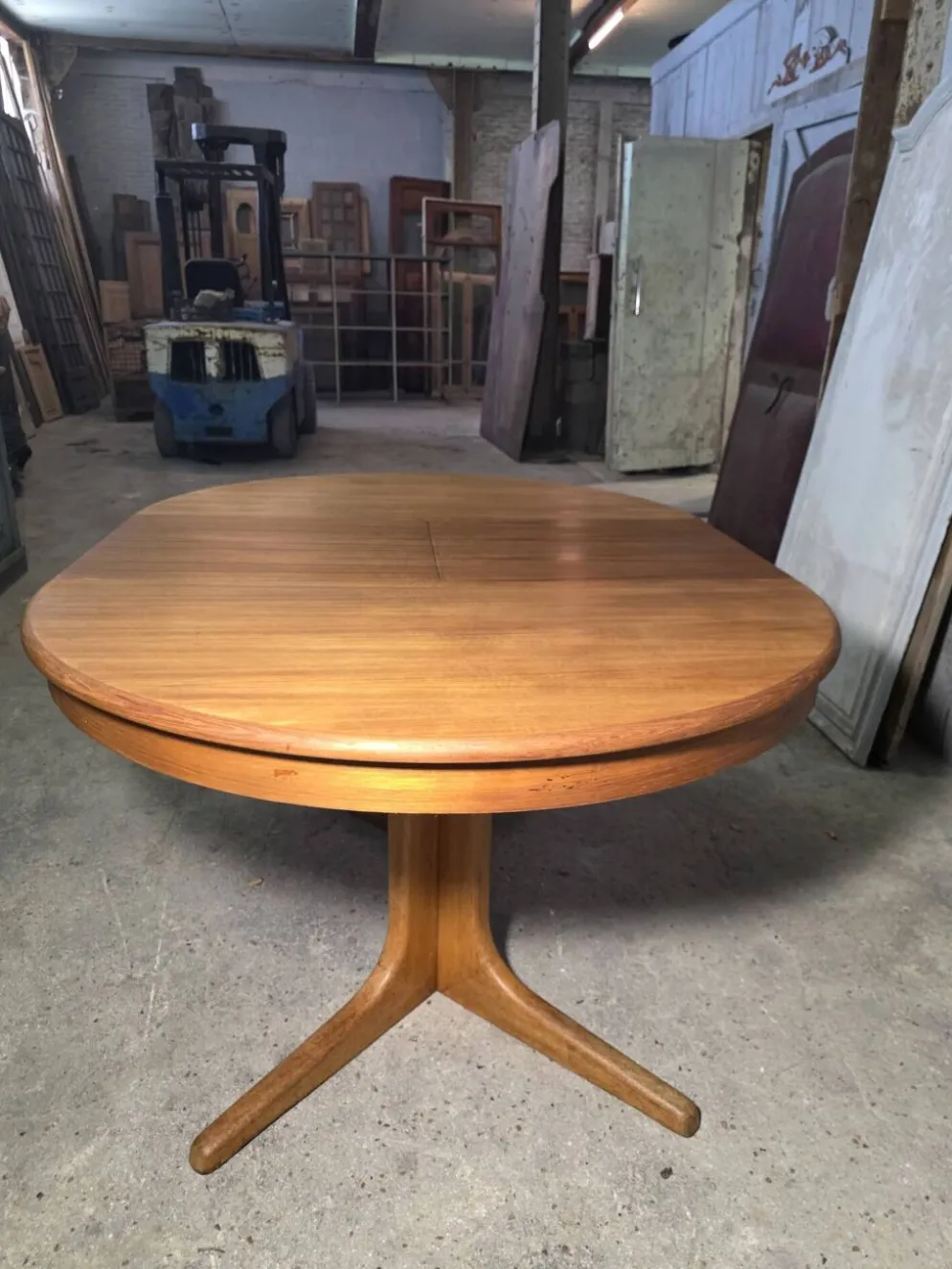 Table extensible Baumann en teck des années 60, (2 rallonges)
