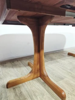 Table extensible + 8 chaises / Holstebro Møbelfabrik / Teck / Danemark / 1970