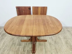 Table extensible + 8 chaises / Holstebro Møbelfabrik / Teck / Danemark / 1970