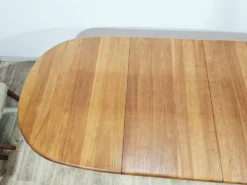 Table extensible + 8 chaises / Holstebro Møbelfabrik / Teck / Danemark / 1970