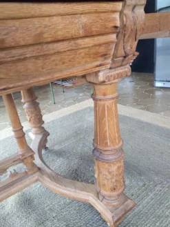 Table extensible en chêne ancienne