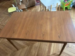 Table extensible en teck par Ib Kofod-Larsen