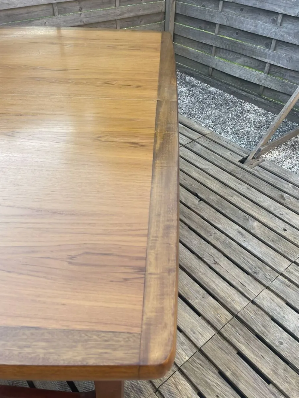 Table extensible en teck, piètement luge traîneau, style vintage