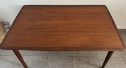 Table extensible en teck type scandinave/danoise, Ligne Roset, années 60