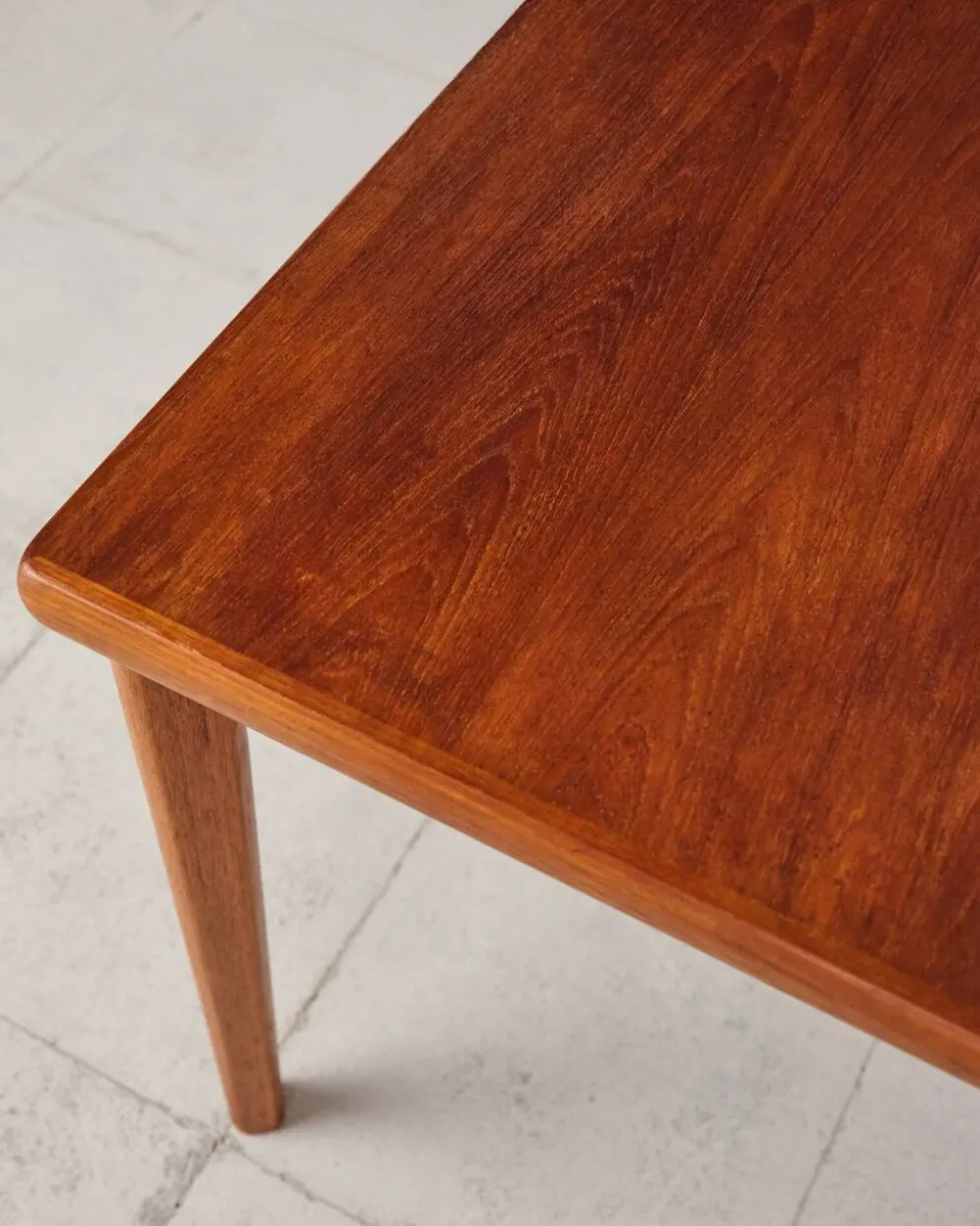 Table extensible par Henning Kjærnulf pour Vejle Stole, années 1960