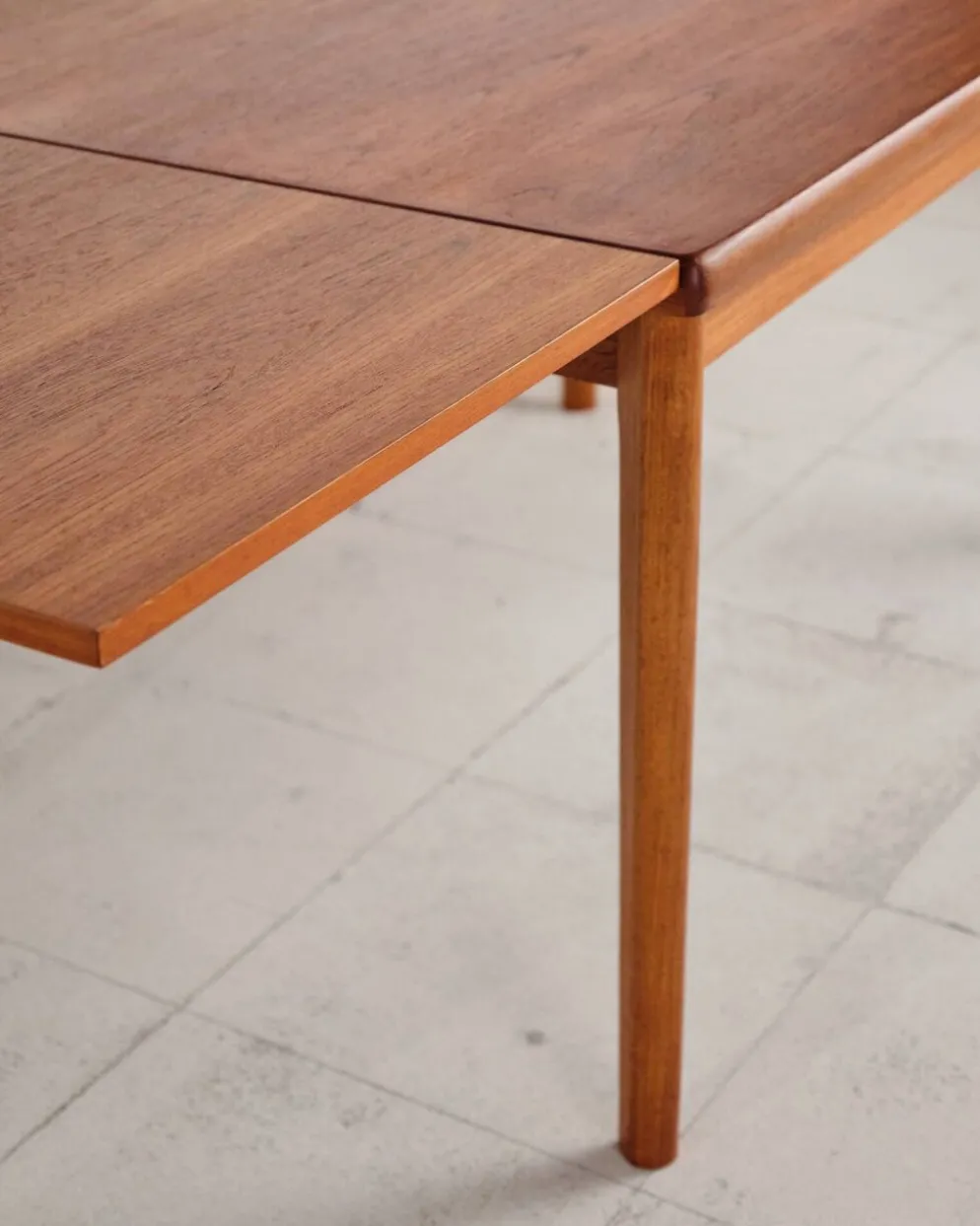 Table extensible par Henning Kjærnulf pour Vejle Stole, années 1960