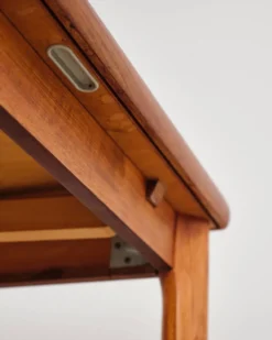 Table extensible par Henning Kjærnulf pour Vejle Stole, années 1960