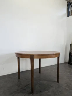 Table extensible scandinave en teck