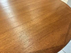 Table extensible Teck par Niels Otto Moller Danemark 1960