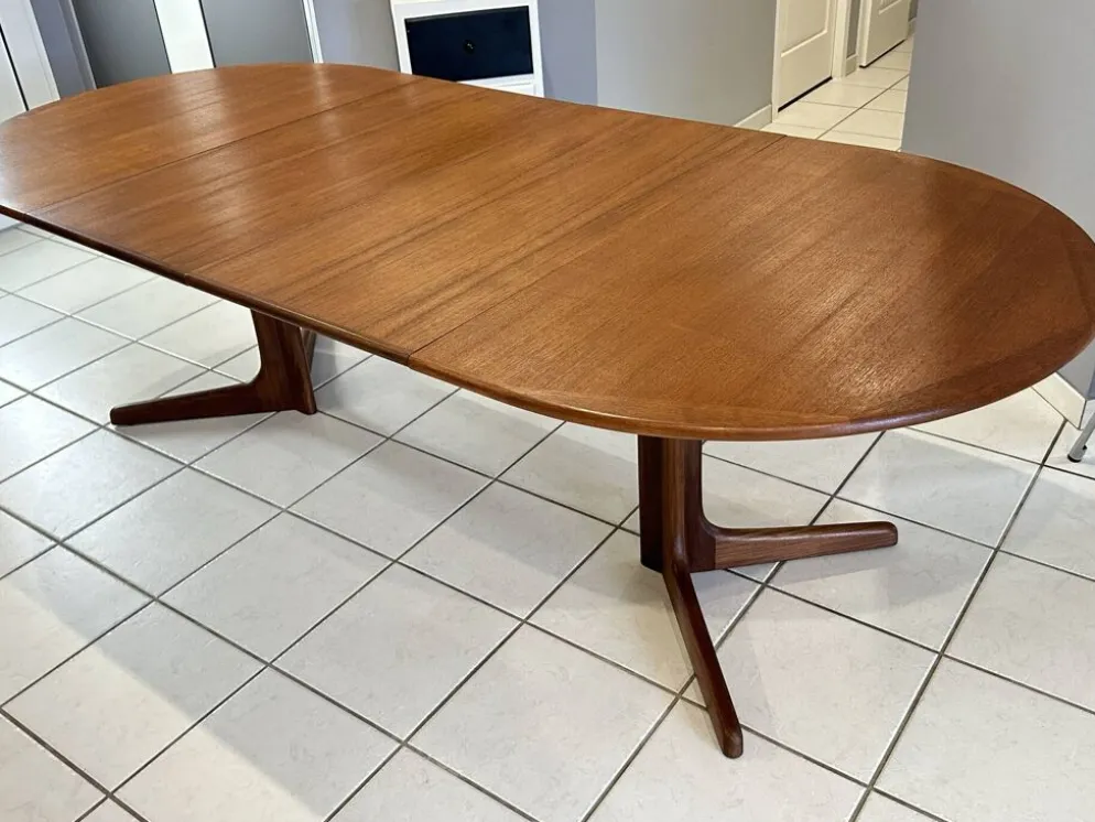 Table extensible Teck par Niels Otto Moller Danemark 1960