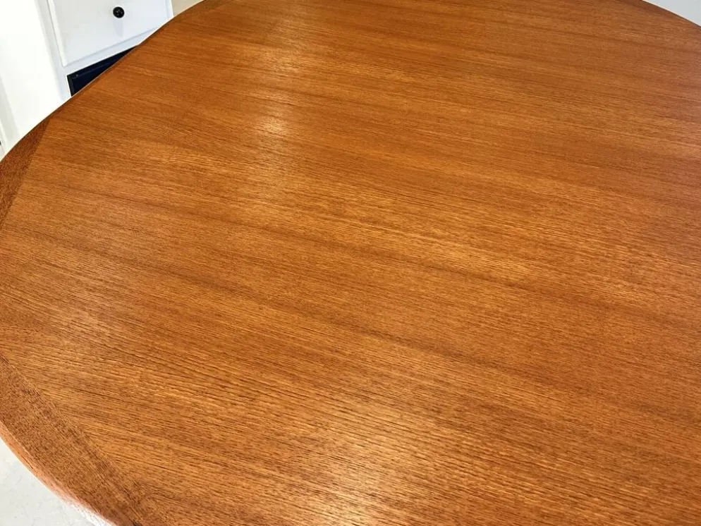 Table extensible Teck par Niels Otto Moller Danemark 1960