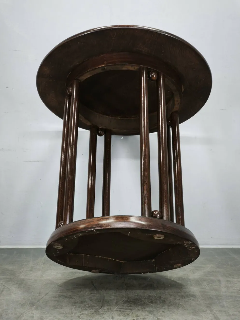 Table Fledermaus Sécession de Vienne attribuée à Kohn ou Thonet, vers 1900