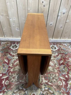 Table Gateleg de style scandinave