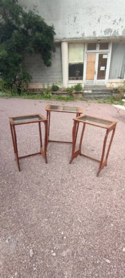 Table gigogne