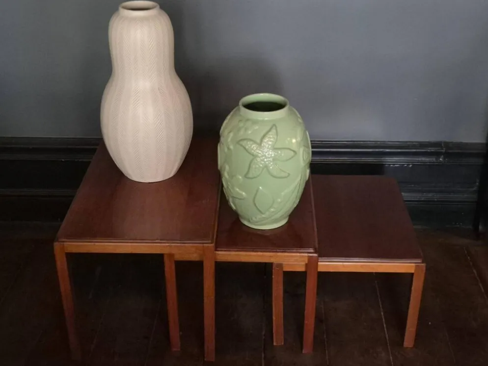 Table gigogne classique (3) par Russell Gordon / Russel & Broadway, style Midcentury Modern