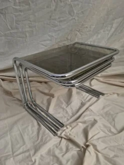 Table gigogne fin 1970