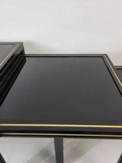 Table gigogne par Pierre Vandel 1970