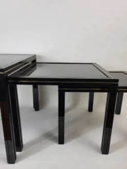 Table gigogne par Pierre Vandel 1970