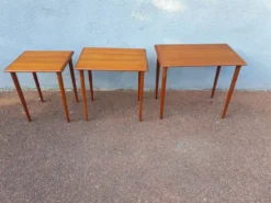 Table gigogne teck vintage