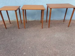 Table gigogne teck vintage