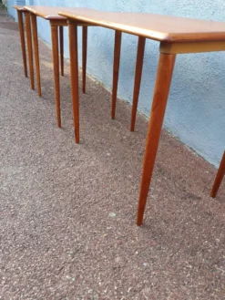 Table gigogne teck vintage