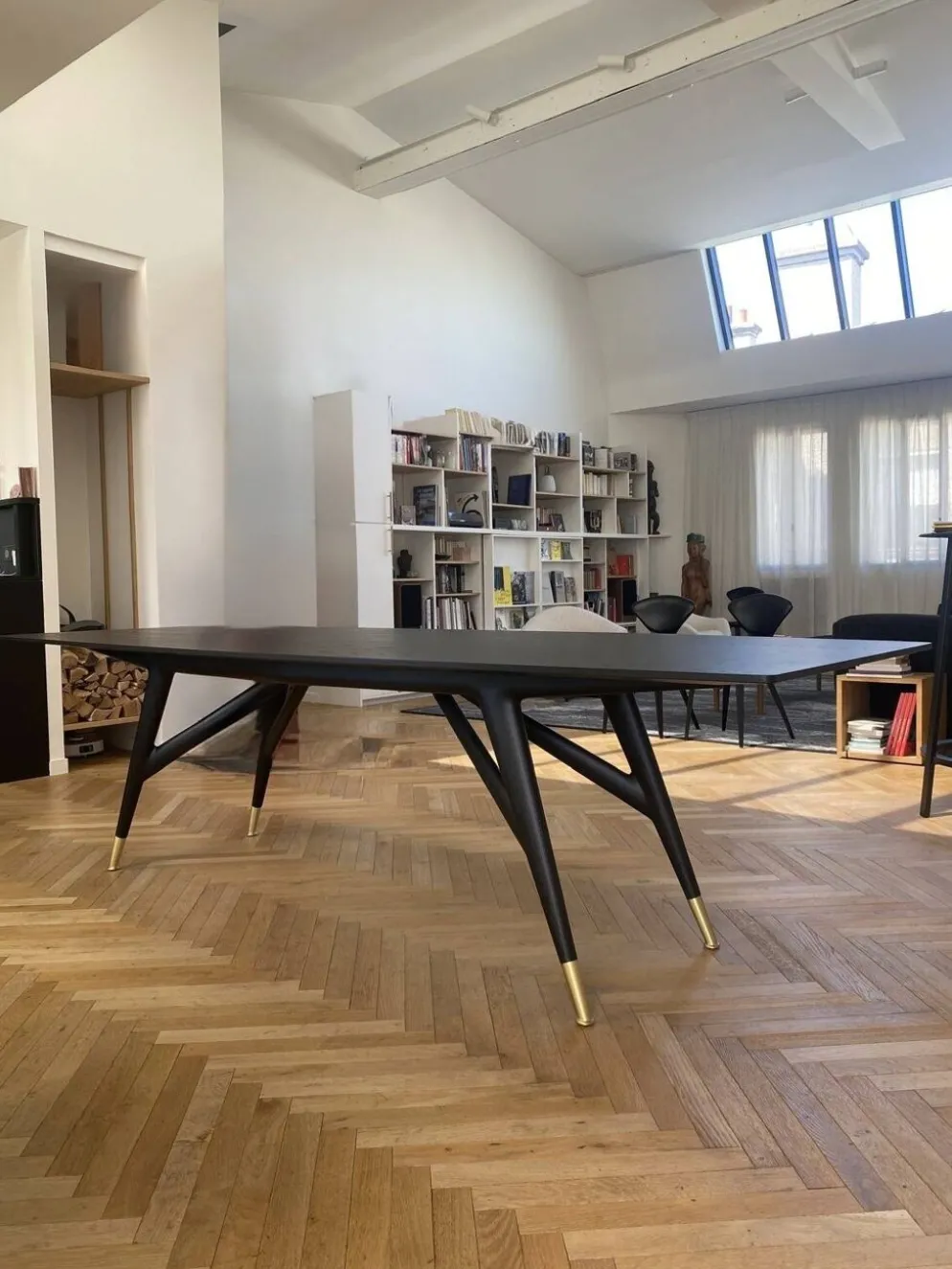 Table Gio Ponti D.859.1 Réédition 2023 Molteni en bois de frêne noir