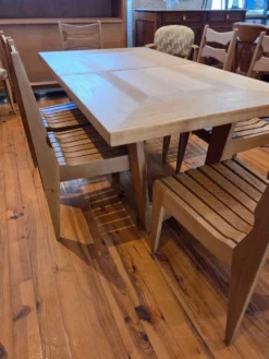 Table Guillerme et Chambron