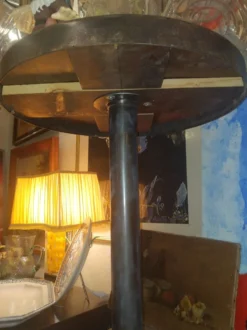 Table guéridon de bistrot en acier poli et bois de noyer vers 1950