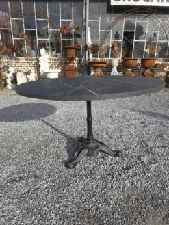 Table guéridon de bistrot pietement fonte et plateau effet marbre
