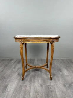 Table guéridon ovale en bois sculpté et marbre, style Louis XVI, XIX Siècle