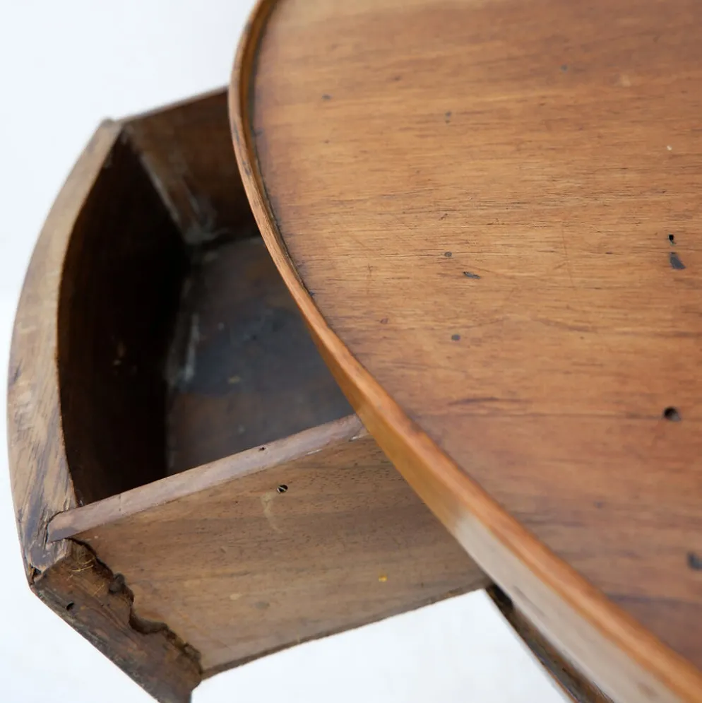 Table guéridon style Empire du XIXe siècle