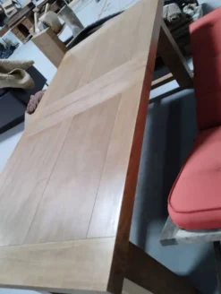 Table haute de gamme Sarreid Ltd