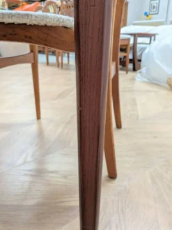 Table Henning Kjaernulf