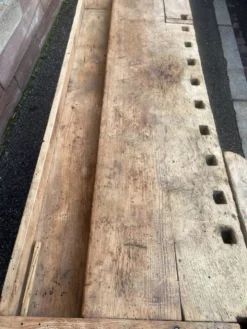 Table industrielle établi menuisier en bois naturel brut vintage bohême
