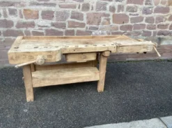Table industrielle établi menuisier en bois naturel brut vintage bohême
