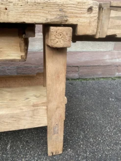 Table industrielle établi menuisier en bois naturel brut vintage bohême