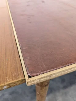 Table à jeu années 60 style scandinave